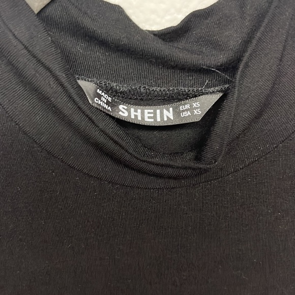 🎉HostPick🎉SHEIN Polka Dot Bishop Sleeve Top - Picture 6 of 6